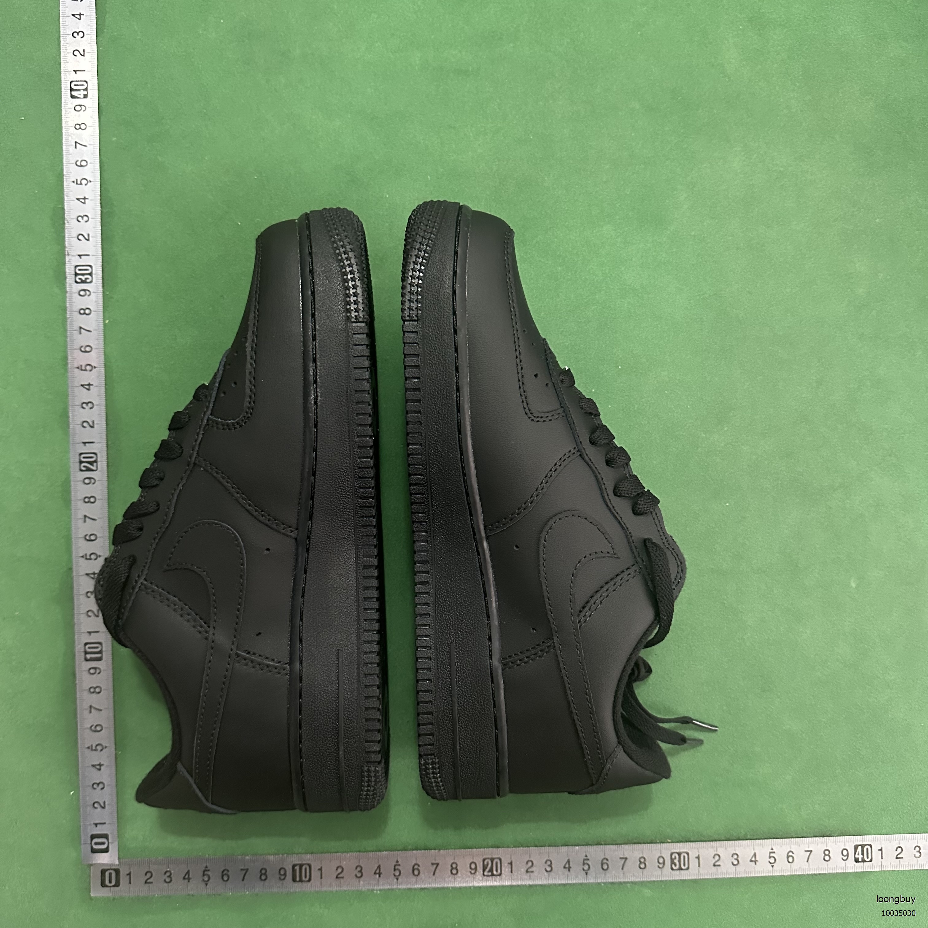 Supreme x Nike Air Force 1 Low Sneakers -2