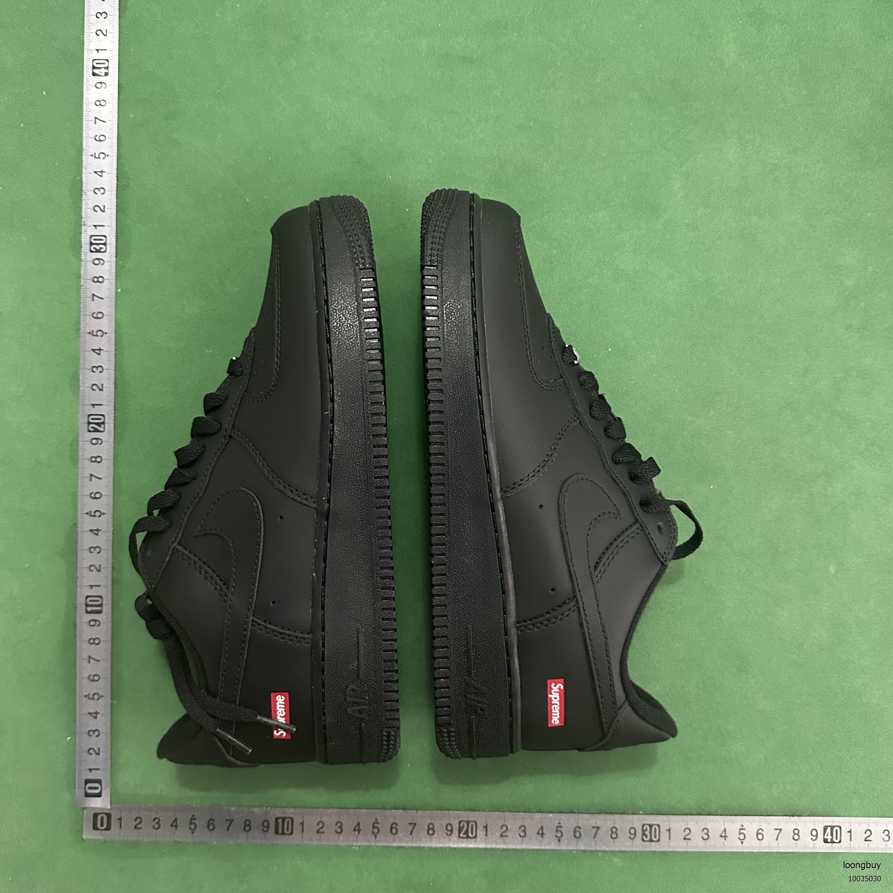 Supreme x Nike Air Force 1 Low Sneakers -3