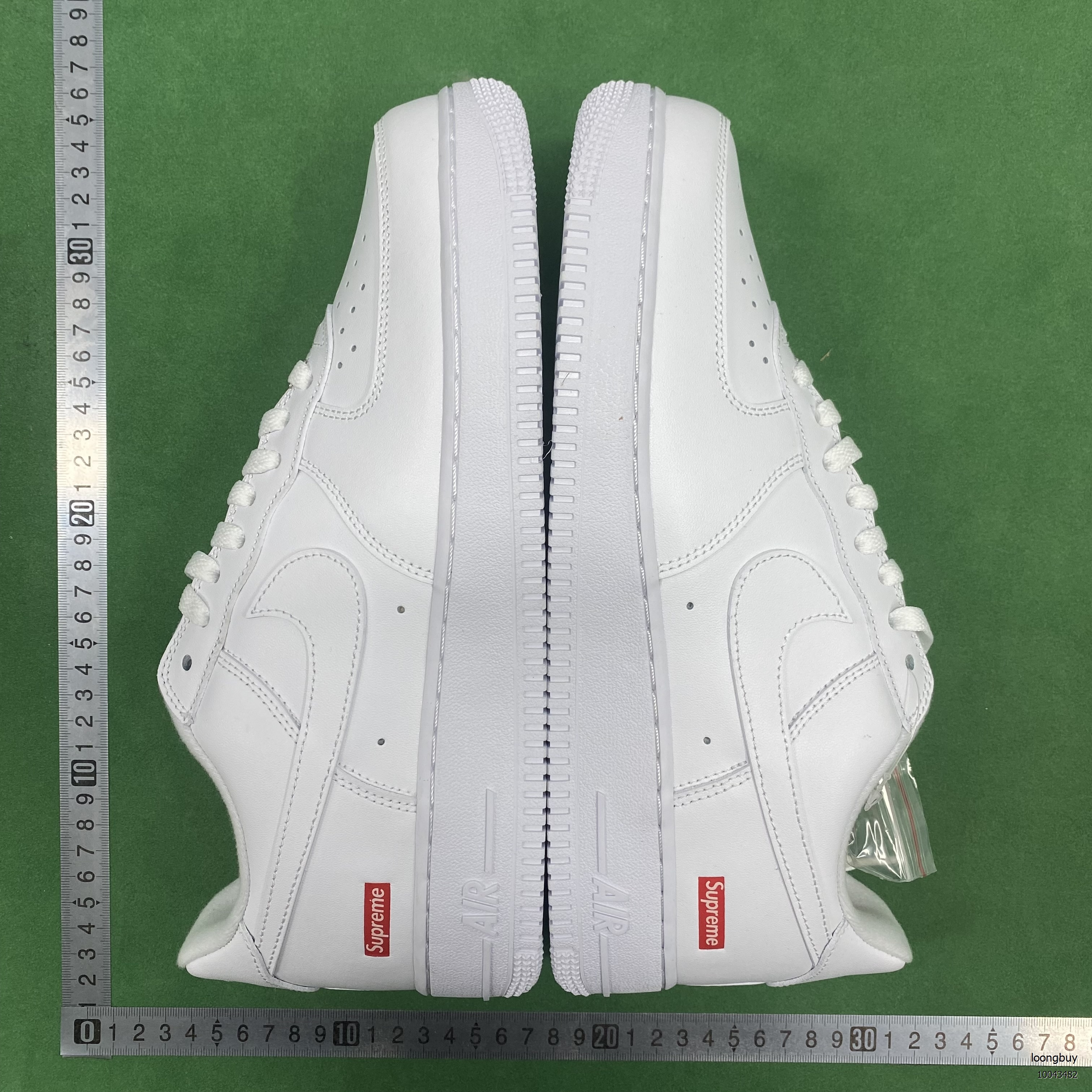 Supreme x Nike Air Force 1 Sneakers -6